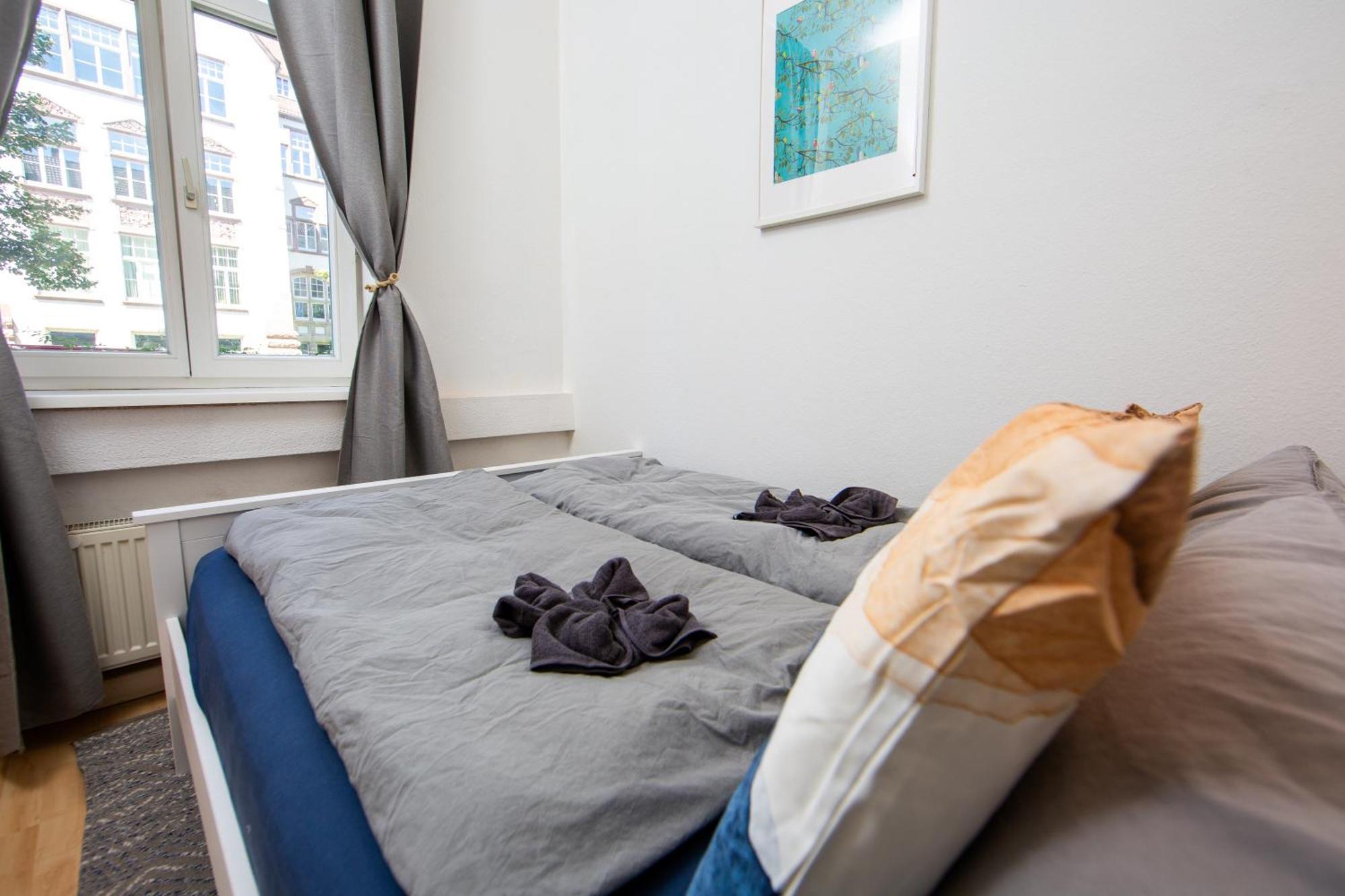 12 Fewos Im Jugendstilhaus Mit Aufzug, Kingsize Doppelbett, Smart-Tv, Etc Erfurt Room photo