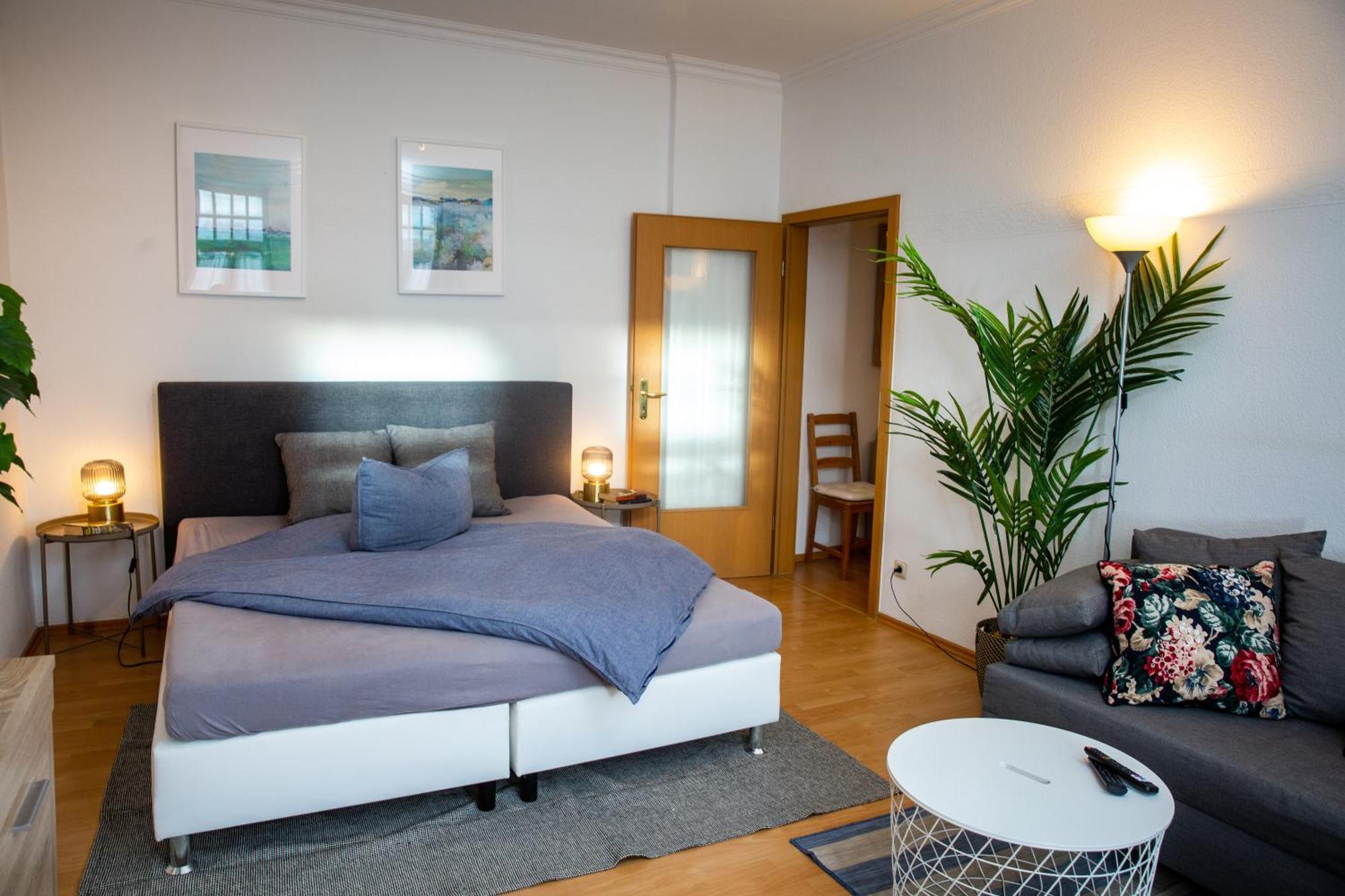 12 Fewos Im Jugendstilhaus Mit Aufzug, Kingsize Doppelbett, Smart-Tv, Etc Erfurt Room photo